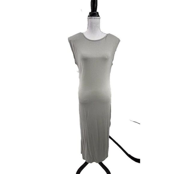 Forever Rose Dresses & Skirts - Forever Rose Sleeveless Maxi Dress - Size XL 	Light grayish sage